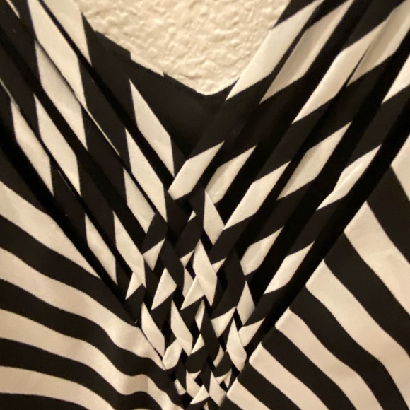 Greyson black and white striped maxi dress-size xs - Picture 11 of 12